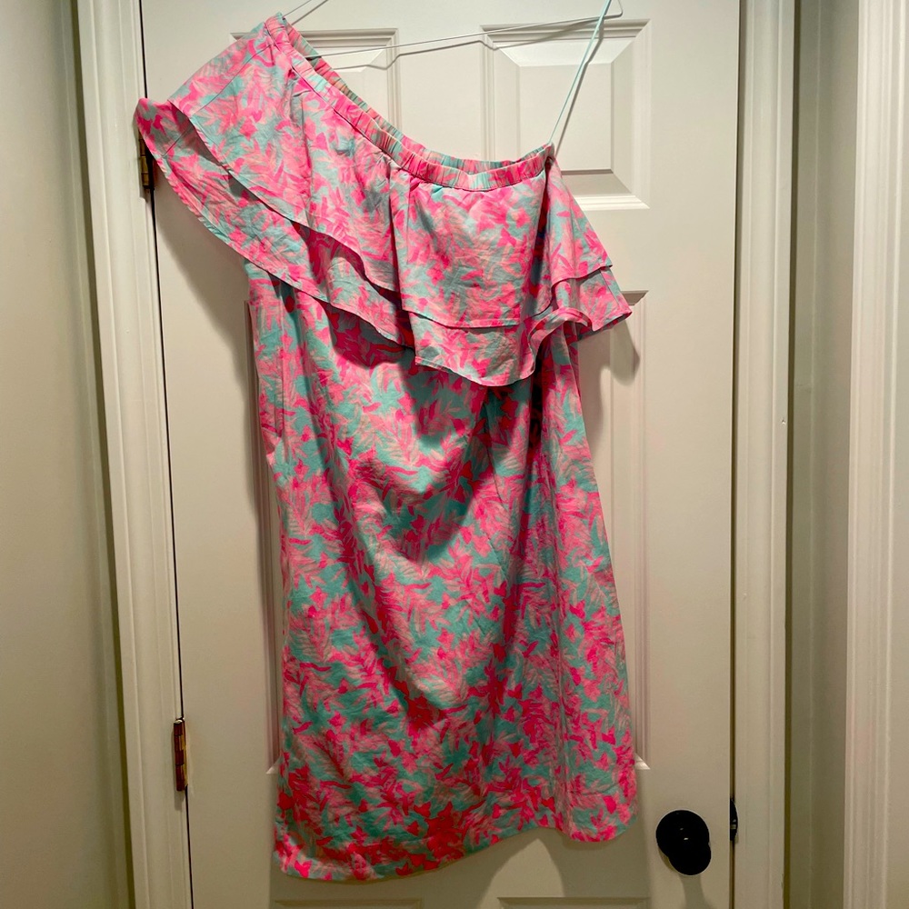 Vineyard Vines off the shoulder dress. Size L. Worn once